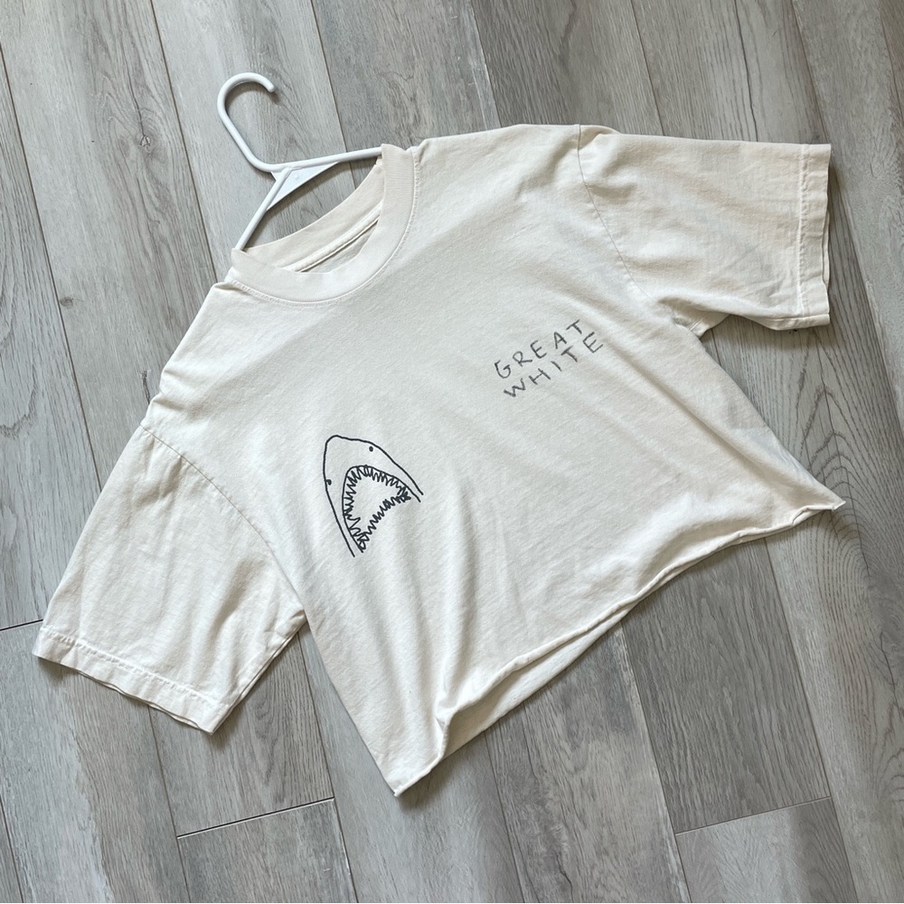 Great White Tshirt cotton crew short sleeve crop top womens Cream (small) casual